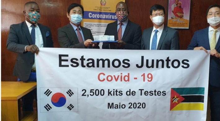 S. Korean firm donates 2,500 COVID-19 test kits to Mozambique