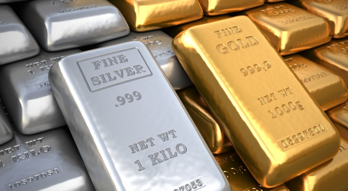 Gold, silver funds shine as investors seek low-risk assets