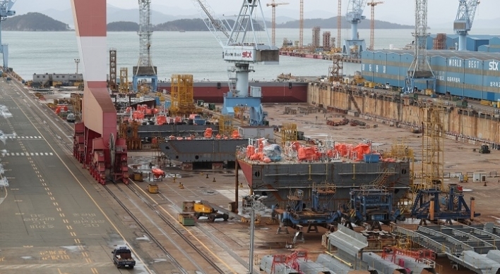 Korean shipbuilders lag far behind Chinese rivals in Jan.-May new orders