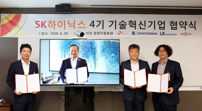 SK hynix to support 3 new partners for chip industry’s localization