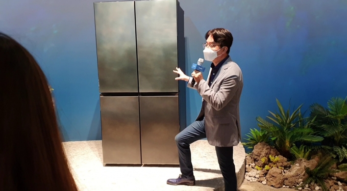 [From the Scene] Italian artisans design Samsung’s luxury fridge ‘New Chef Collection’