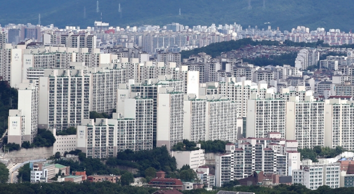 Seoul’s old, small-sized apartment prices spike amid market bubble