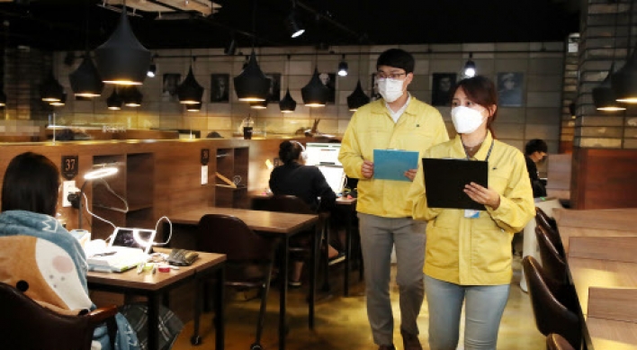 New virus cluster found at franchise coffee shop in Seoul