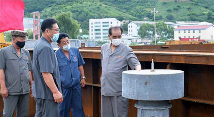 N. Korea's No. 3 leader visits major port to check on antivirus measures