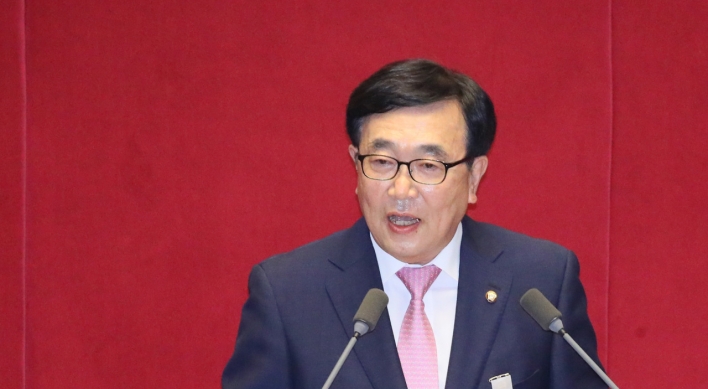 Opposition politicians eye Busan mayoral seat