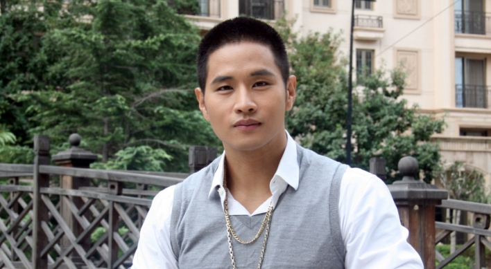 Singer files lawsuit against S. Korean diplomatic mission in LA again for not granting visa