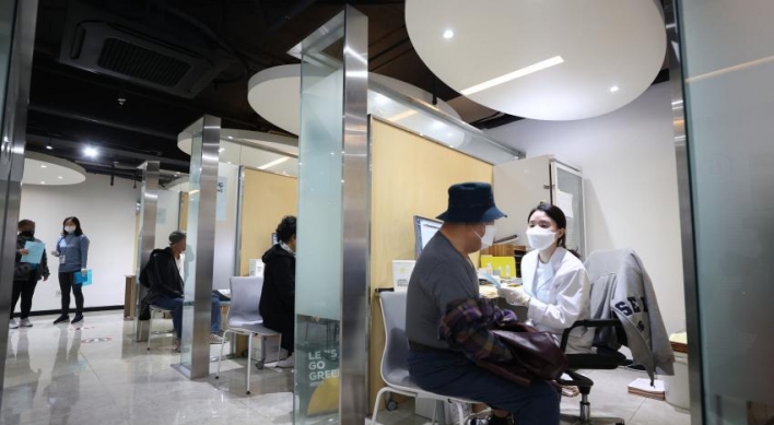 S. Korea continues flu vaccinations, despite rise in suspected deaths