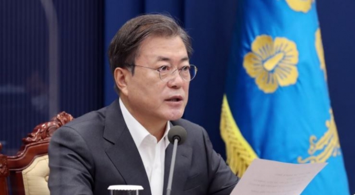 [Newsmaker] Moon urges measures for thorough tracing of coronavirus infections