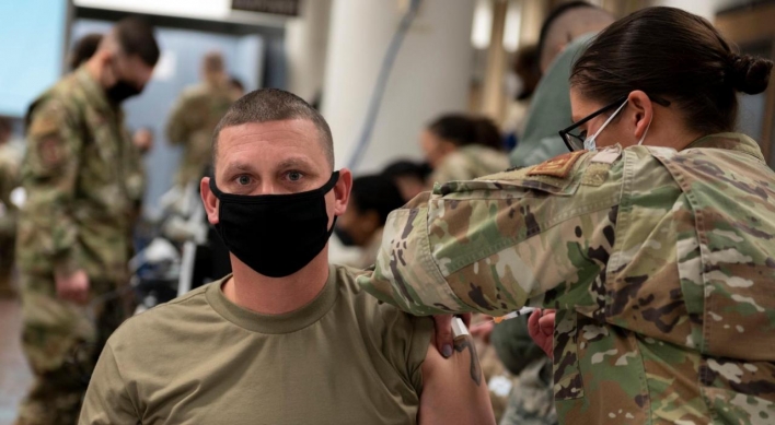 USFK-affiliated S. Korean civilians, troops begin getting COVID-19 vaccinations