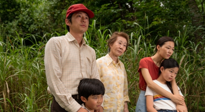 Director Chung says theme of universal humanity in 'Minari' resonates with American audience