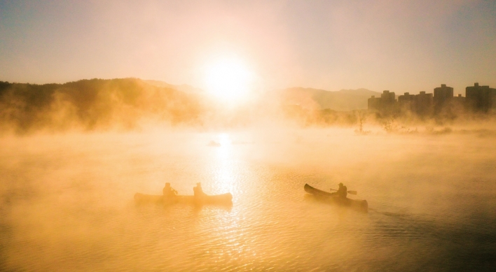 Uncontrolled carbon emissions could warm Korea by 7 degrees in 60 years, weather agency warns