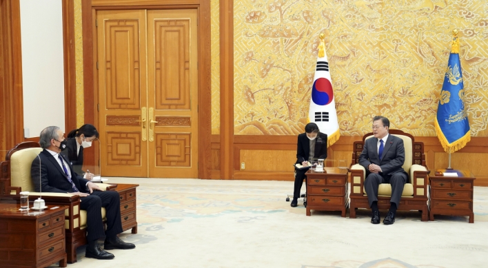 Moon meets Amb. Harris, vows close cooperation with Biden administration