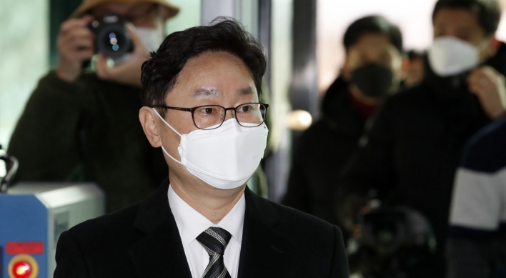 Moon requests parliamentary hearing report on justice minister nominee