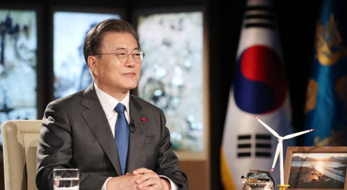 Moon briefs global leaders on S. Korea's inclusive policy amid pandemic