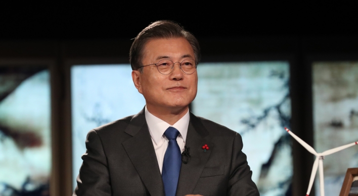 Moon vows no let-up in fight against corruption