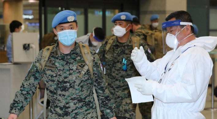 S. Korean service member on overseas mission tests positive for coronavirus