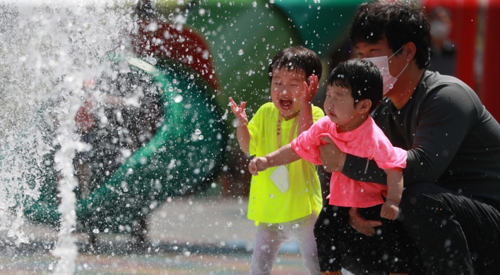 Climate change makes summers longer, winters hotter and shorter in Korea