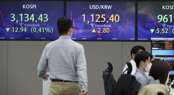 Seoul stocks open tad lower on inflation worries