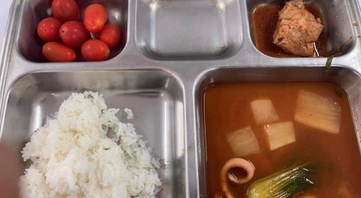 Military cooks ‘overworked’ amid quarantine meals furor