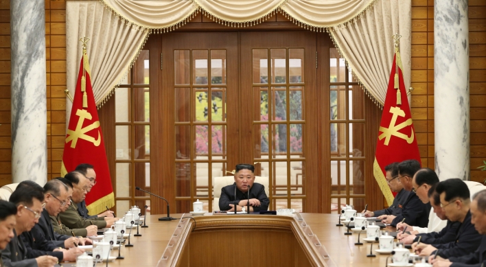 NK leader presides over politburo meeting in first public appearance in a month