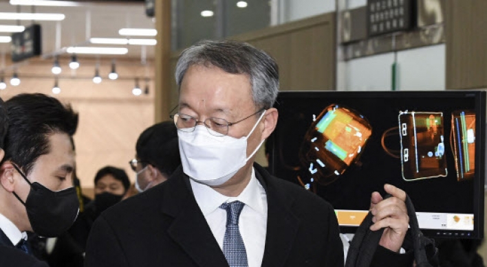 Ex-minister indicted over alleged abuse of power in reactor shutdown decision