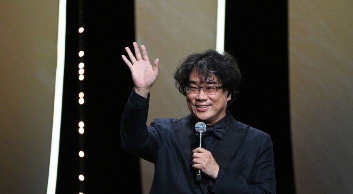 [Newsmaker] Bong Joon-ho declares Cannes festival open in Korean