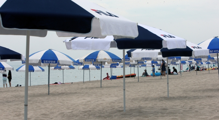 Despite heat wave, beaches nationwide quiet amid tough anti-COVID-19 restrictions