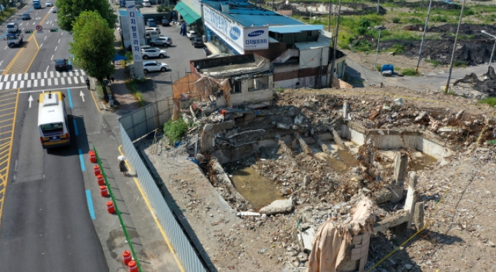 Improper excavation procedures blamed for deadly Gwangju building collapse