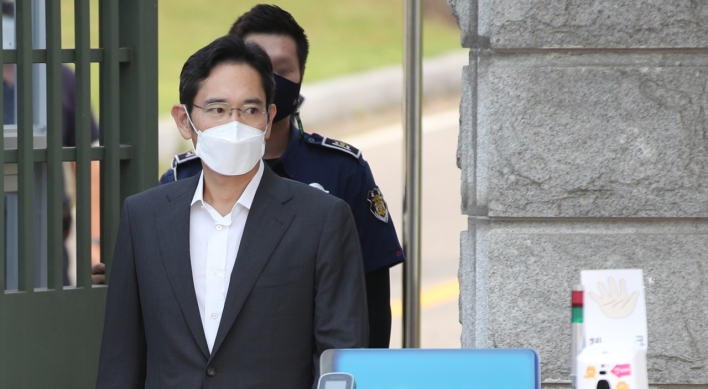 Samsung shares slump amid leader’s release on parole