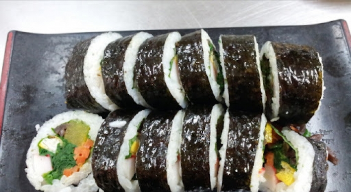 Food poisoning victims sue 'gimbap' franchise