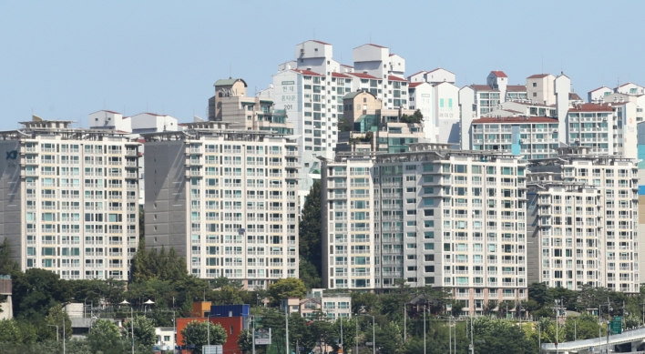 Rich people from non-Seoul area snapping up Seoul apartments