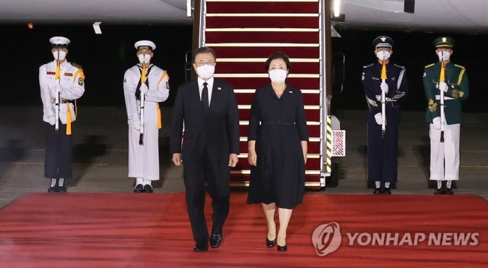 Moon back in Seoul with war remains from US