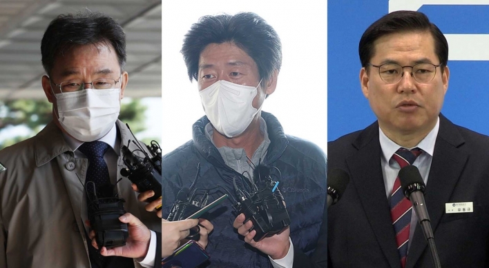 Prosecutors expected to seek arrest warrants for 2 key figures in Seongnam development scandal