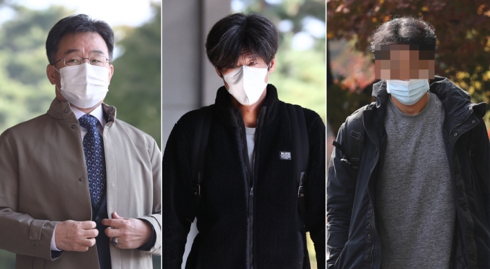 Prosecutors seek arrest warrants for 3 key figures in Seongnam development scandal