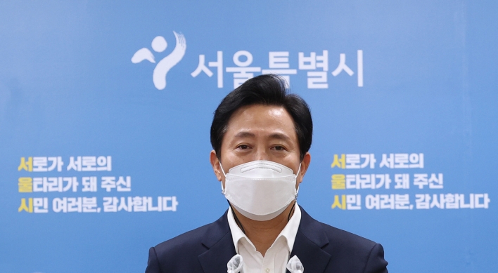 Seoul mayor admitted to ER over acute stomachache