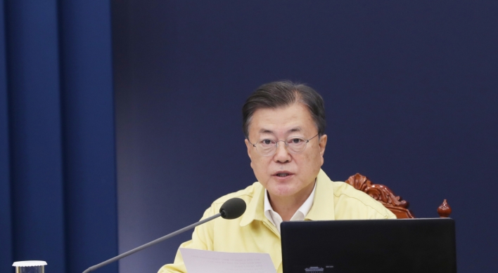 Moon calls for more efforts to prevent spread of omicron, people to get booster jabs