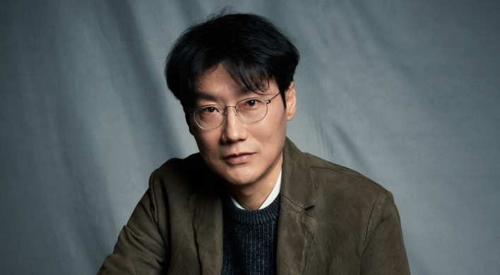 ‘Squid Game’ director Hwang Dong-hyuk wins Korea Image Award