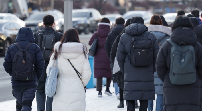 Cold weather grips S. Korea