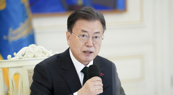 Moon to use Middle East trip to expand business opportunities: official