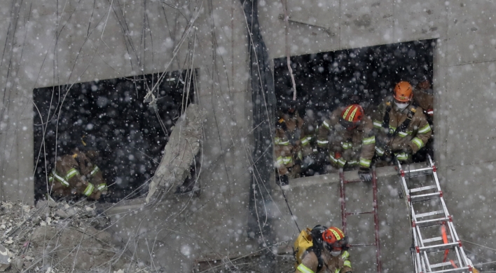 HDC Hyundai Development raided in connection with Gwangju apartment building collapse