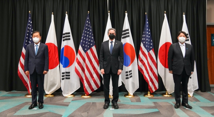 S. Korea, US, Japan commit to aligning approaches on N. Korea, advancing security coordination