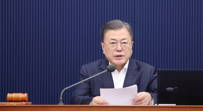 Moon steps up calls for lawmakers to swiftly approve extra budget bill