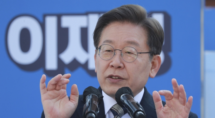 Lee, Yoon to make final campaign rallies in Seoul on eve of election