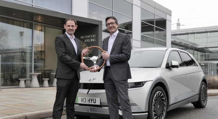 Hyundai Ioniq 5 named UK car of the year