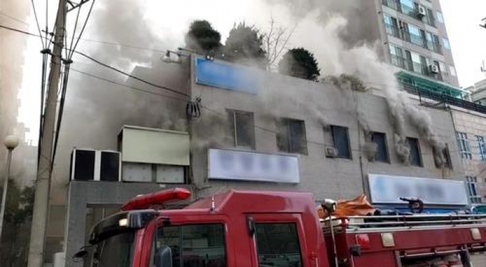 2 dead in gosiwon fire in Seoul