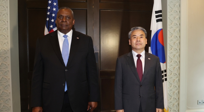 S. Korean, US defense chiefs discuss stronger deterrence against NK threats