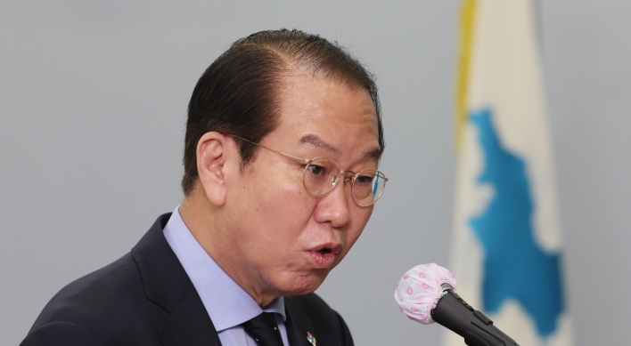 Unification minister proposes talks with N. Korea on separated families