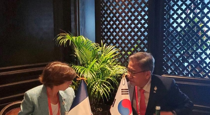 S. Korea, France hold foreign ministerial talks in Bali on economic security