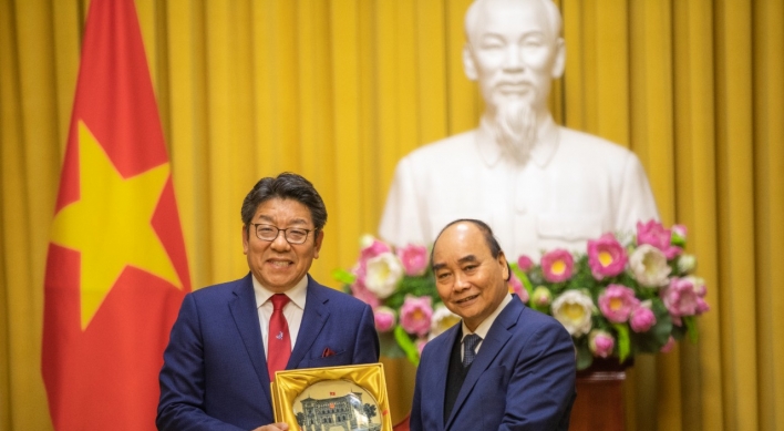 Vietnamese president invites KH CEO to commemorate 30th anniversary of diplomatic relations