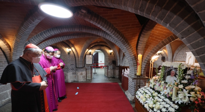 S. Korean Catholics pay tribute to late Pope Benedict XVI